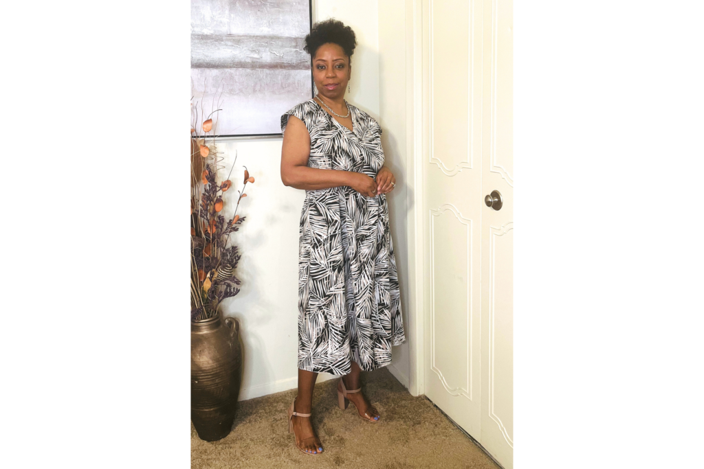 My Mother’s Day Linen Dress – McCall’s 8281 - Martika J Makes